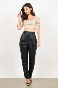 Tobi Pretty Lies Crop Top -