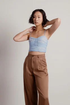 Tobi Reaching Too Much Crop Top - Buff