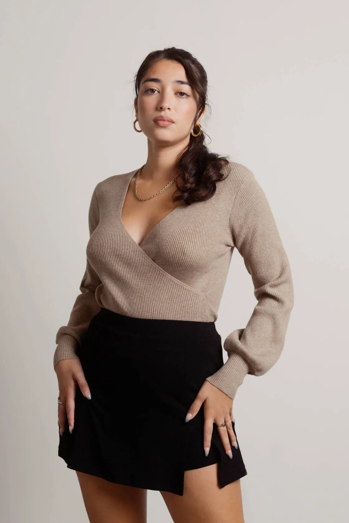 Tobi Sheila Deep V Sweater - Black