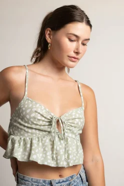 Tobi Shuffle Around Crop Top -