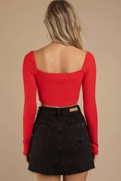 Tobi Side Note Crop Top - Black