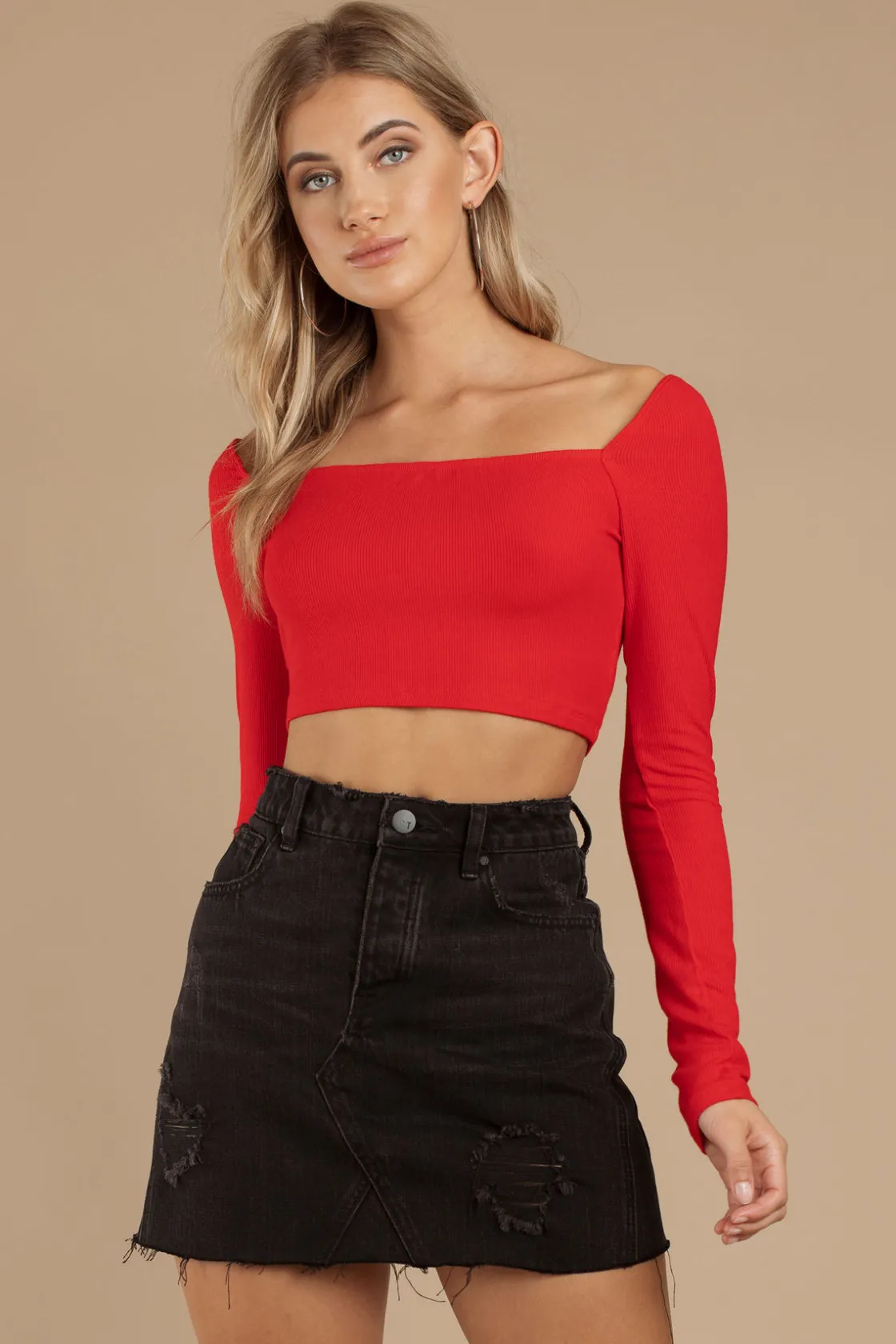 Tobi Side Note Crop Top - Black