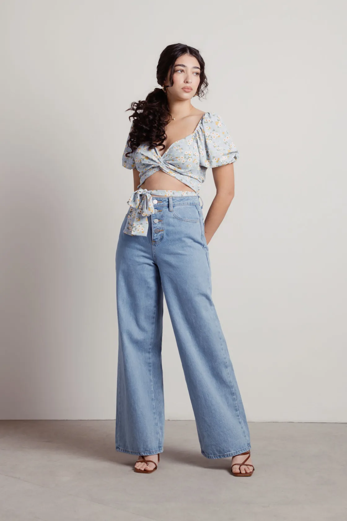 Tobi Single Again Crop Top -