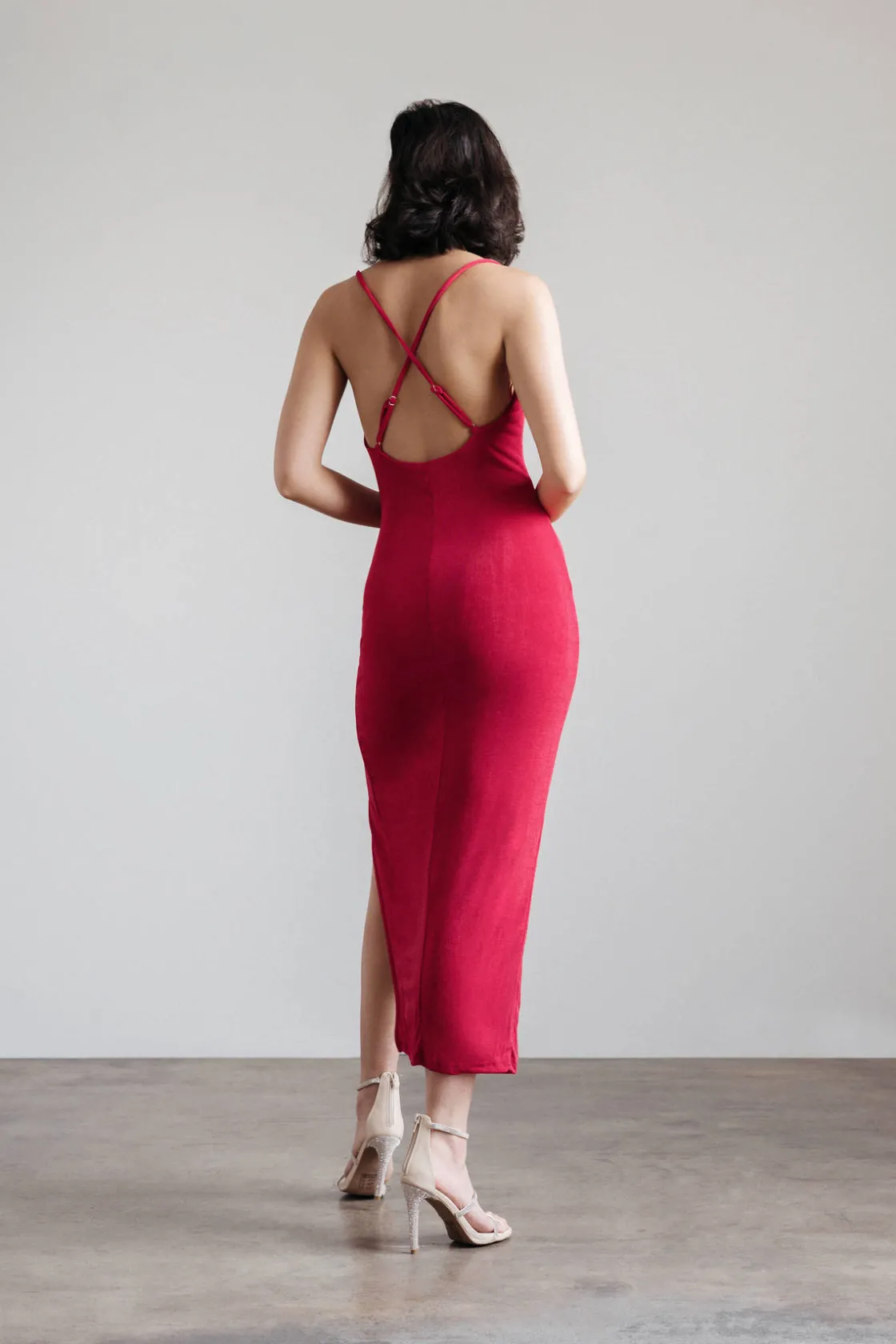 Tobi Slide Thru High Slit Cross Back Midi Dress - Red