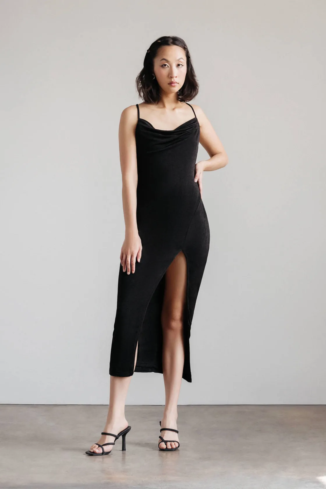 Tobi Slide Thru High Slit Cross Back Midi Dress - Red
