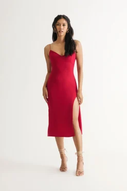 Tobi Soft Impressions Red V-Neck Slit Midi Dress
