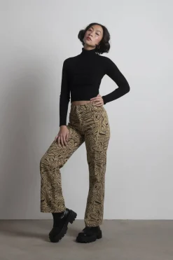 Tobi Stick Around Turtleneck Sweater - Dark Red