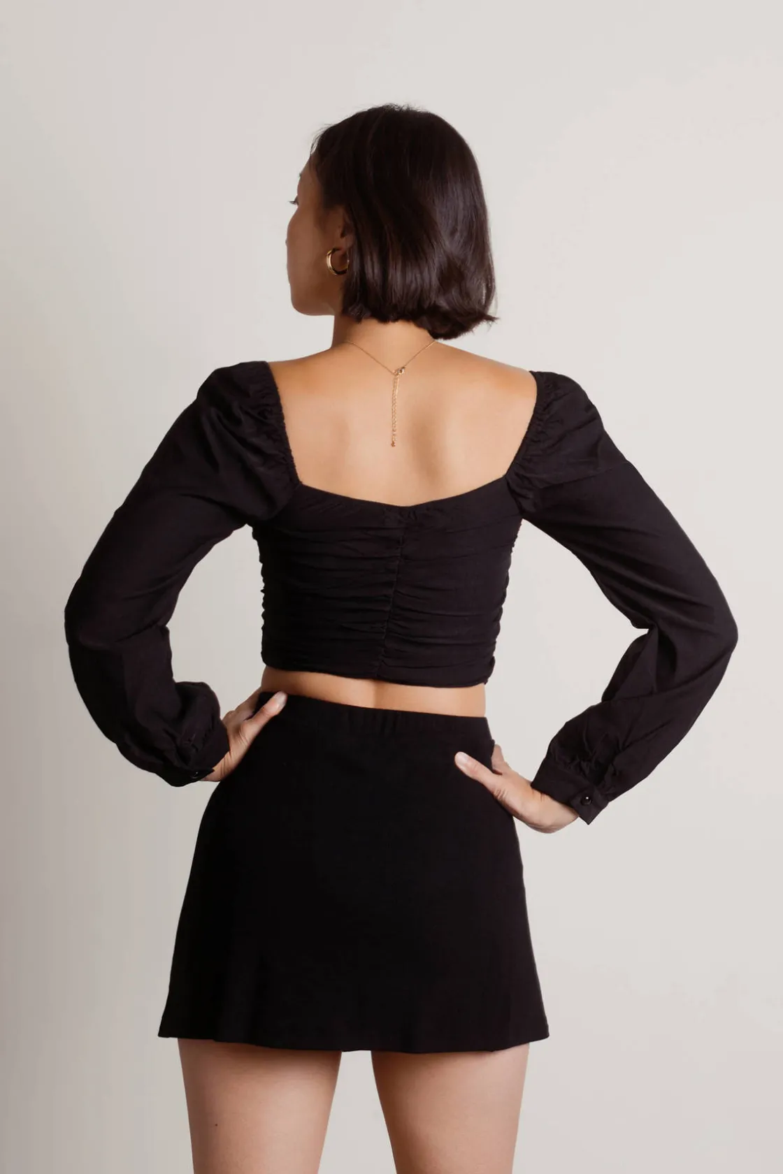 Tobi Sun Up Crop Top - Black