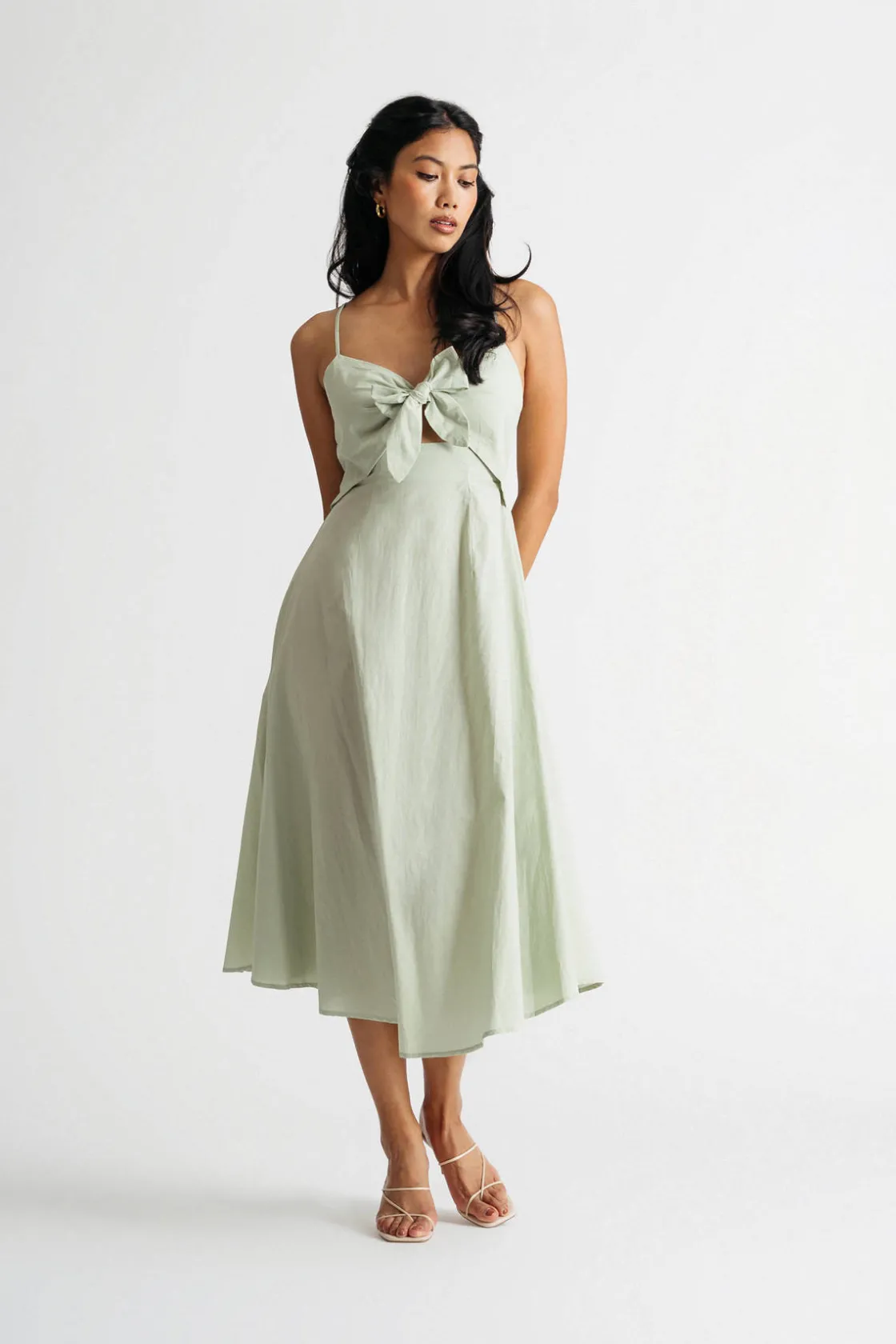 Tobi Sunny Rays Adjustable Front Bow Cutout Midi Dress