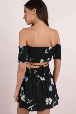 Tobi Sydney Crop Top -