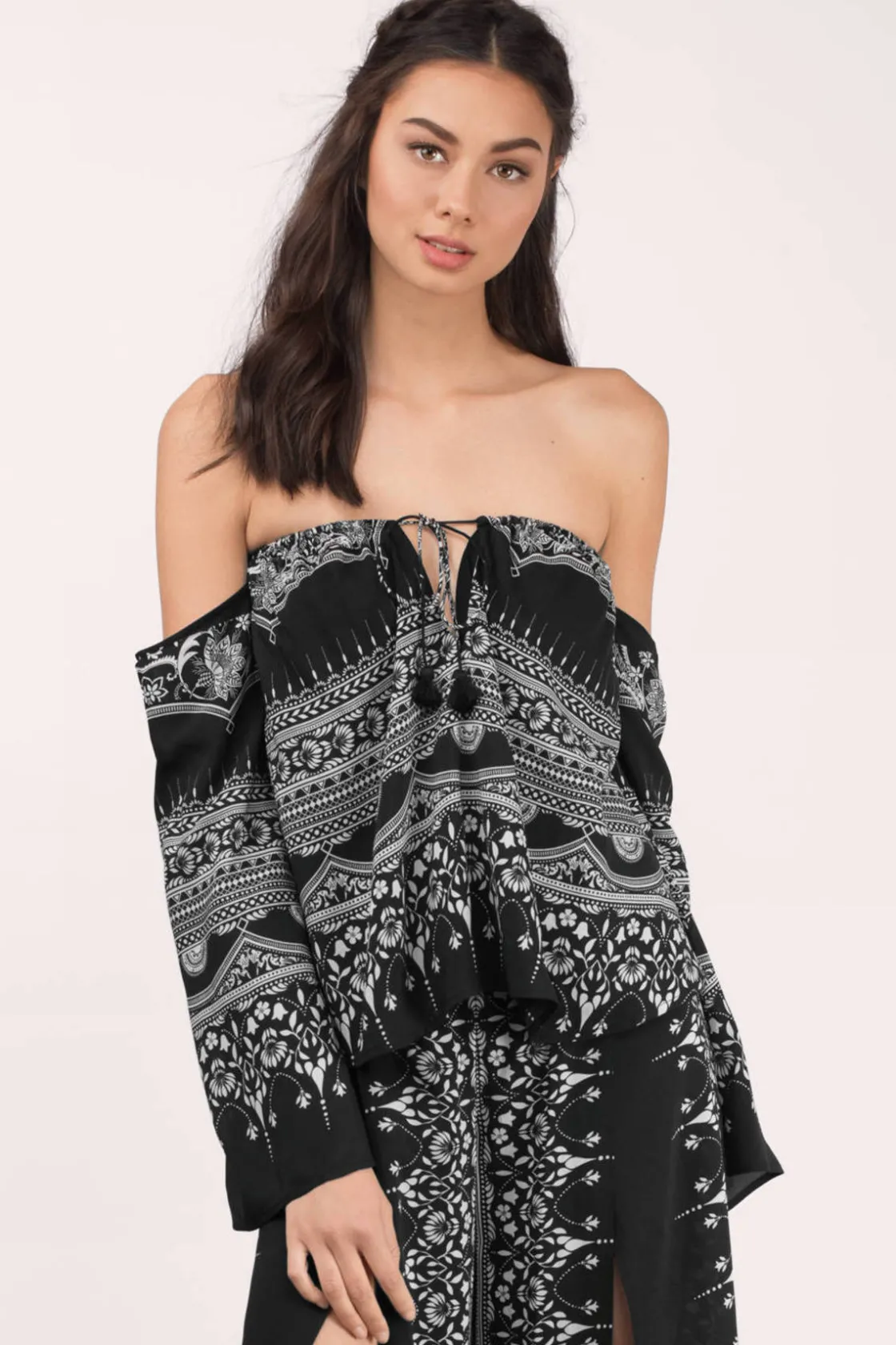 Tobi The Jetset Diaries Las Estrellas Crop Top -