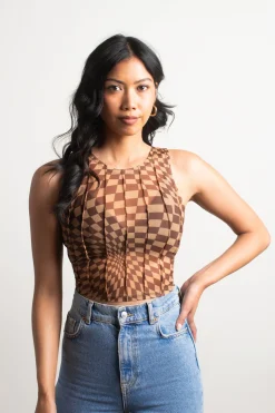 Tobi Ultralight Tank Top - Brown