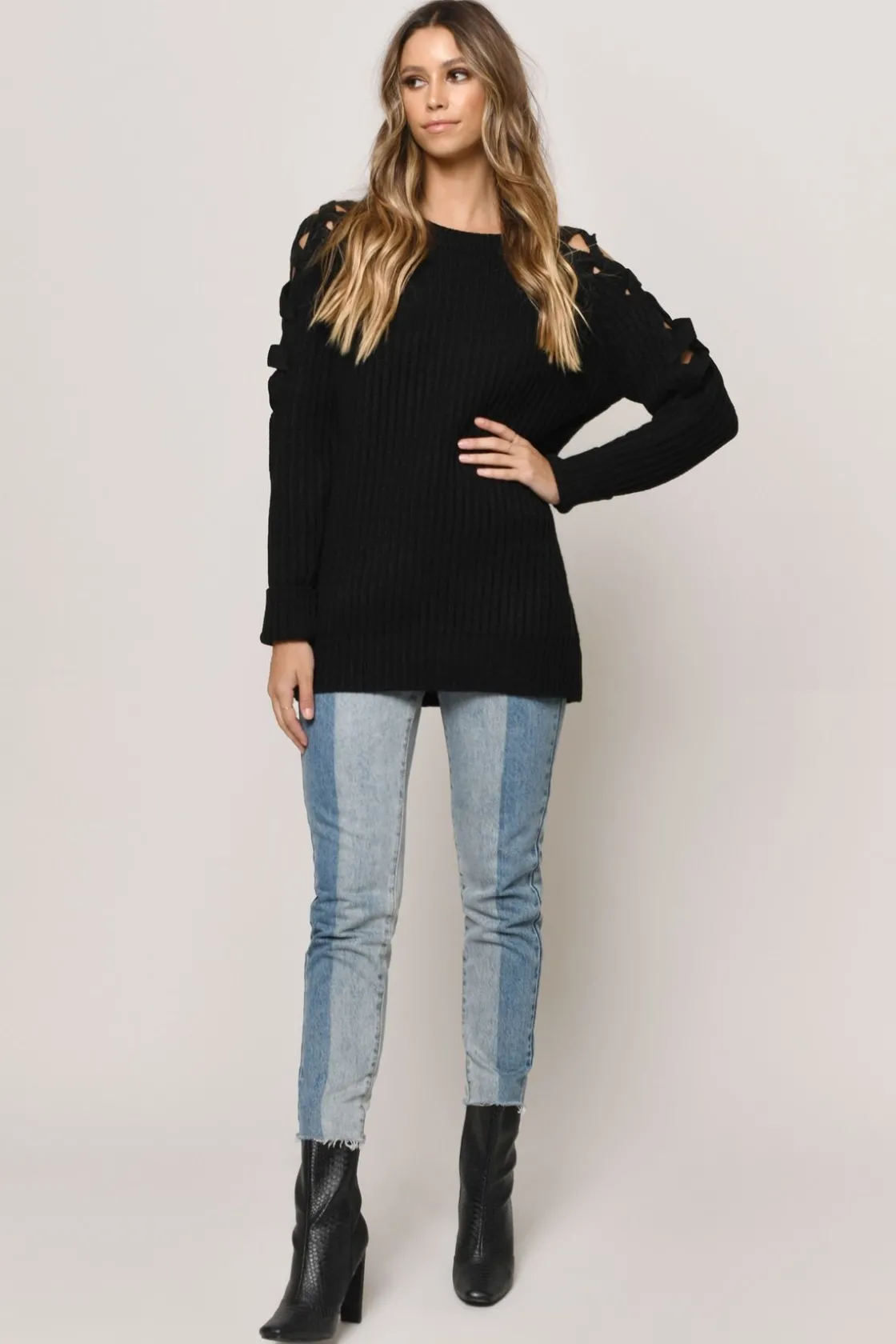 Tobi Vana Cold Shoulder Sweater - Grey