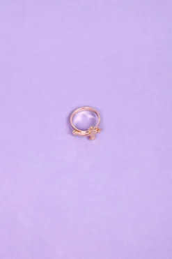 Tobi Victorian Cross Ring -